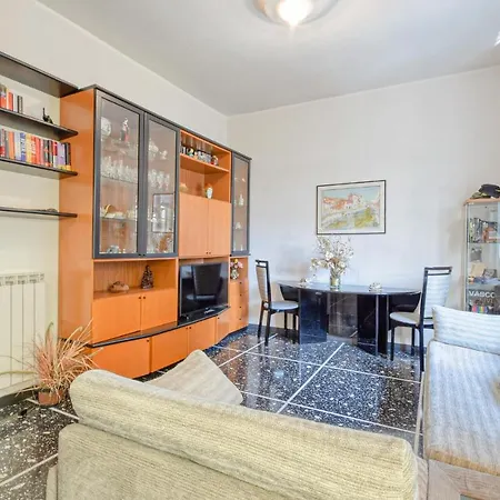 2 Bedroom Gorgeous Apartment In Rapallo